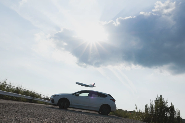 <i>Sep. 07, 2024<br>Narita Airport/成田空港Ｂ滑走路延伸部<br>iPhone 12mini</i>