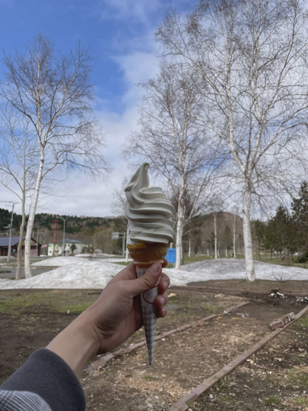 <i>Apr. 23, 2024<br>Pinneshiri/ピンネシリ<br>Stamps: 1<br>Soft Serve: 1</i>